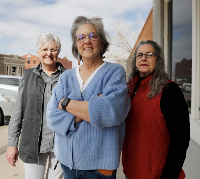 Reporter Cathy Ricketts, editor Laurie Ezzell Brown and office manager Mary Smithee (Photo by Mark Rogers, Texas Tribune)